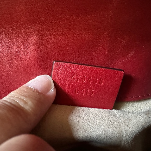 Authentic 💯 Gucci Super Mini Marmont - Picture 9 of 10